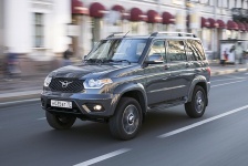 Обновленный УАЗ Патриот с коробкой-автоматом Punch Powerglide 6L50, отличия и обновления в экстерьере и интерьере, обзор
