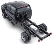 Версия пикапа GMC Sierra 3500HD с 2-скатными задними колесами способна буксировать прицеп массой 13,6 тонн